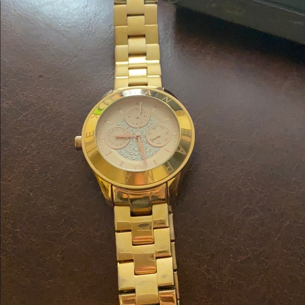 Watch - Picture 4 of 4